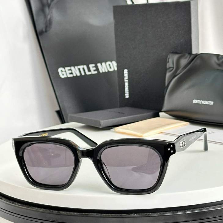 Picture of Gentle Monster Sunglasses _SKUfw58597017fw